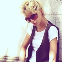 �������ͣ������������ߵĿɰ�����ͷ��