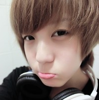 �������ͣ������������ߵĿɰ�����ͷ��