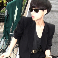 �������е���ͷ���ഺ������������������