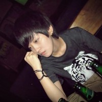 ����˧������ͷ���������ҵ�ֻ��ʹ�౯��