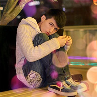 ڹ������������QQͷ��Ϳ������ҵĺ�ɫʱ��