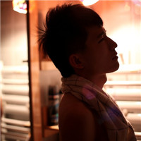 ڹ������������QQͷ��Ϳ������ҵĺ�ɫʱ��