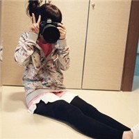 �澫ѡ��ͷ�� ���ݺø��ԵĽ�ɫ