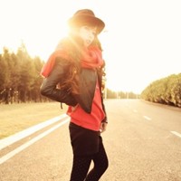 �澫ѡ��ͷ�� ���ݺø��ԵĽ�ɫ