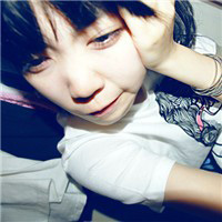 �����������е�С���Ů��ͷ��