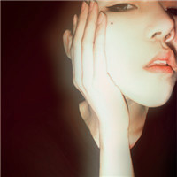 ֻ�������˵����� Ů��ͷ���