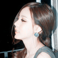 ֻ�������˵����� Ů��ͷ���