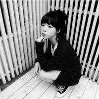 �������������� �ɰ�Ů��ͷ��