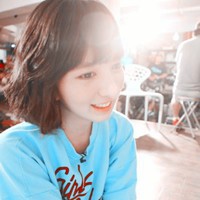 ��ɫ�ڰ� ��ϸ���Ů��Ψ��ͷ��