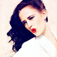 ŷ��Ůͷ ��еĳɳ�