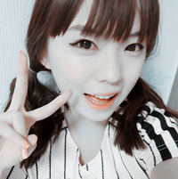 ����С�ɰ����и��Ե�Ů��ͷ��