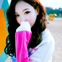 ����С�ɰ����и��Ե�Ů��ͷ��