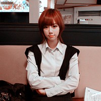 ����ɫ����ͷ��[��һ��] �㱬����Ҽ�