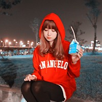 ����ɫ����ͷ��[��һ��] �㱬����Ҽ�