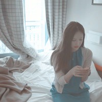 ����ɫ����ͷ��[��һ��] �㱬����Ҽ�