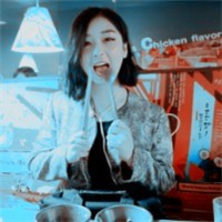 ����ɫ����ͷ��[��һ��] �㱬����Ҽ�