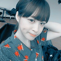 ����ɫ����ͷ��[��һ��] �㱬����Ҽ�