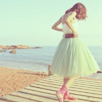 ����Ů��ͷ�� �泯�� ��ů����