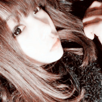 �������Ҹ�Ц�ݵ�Ů��ͷ�� ��������ɫ