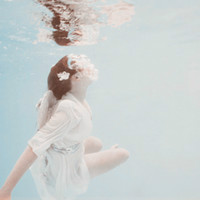 ��ɣ�� ͨ���Ҹ� Ψ��Ů��ͷ��