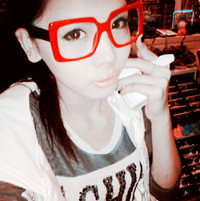 С������������Ů������ͷ�� ���ְ���ɫ