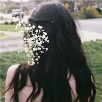 ��������С���� ���и��Ե�Ů��ͷ��