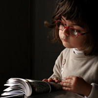 ��������С���� ���и��Ե�Ů��ͷ��