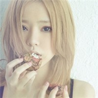 90��������ɰ���ʱ�е�Ů��ͷ��