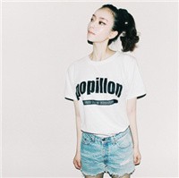 90��������ɰ���ʱ�е�Ů��ͷ��