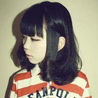 90��������ɰ���ʱ�е�Ů��ͷ��