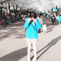 90��������ɰ���ʱ�е�Ů��ͷ��