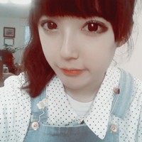 90��������ɰ���ʱ�е�Ů��ͷ��