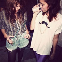 İС�����������ĸ�����QQͷ�� ֻΪ����ϲ��