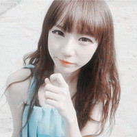 �͸����а����� һ��С���� һ��С�ɰ���ͷ��