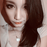 �͸����а����� һ��С���� һ��С�ɰ���ͷ��