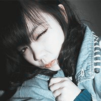 �͸����а����� һ��С���� һ��С�ɰ���ͷ��