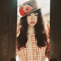 �����ȷ����ĺ���Ů������ͷ��