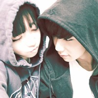 �����ȷ����ĺ���Ů������ͷ��