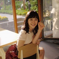 �����ȷ����ĺ���Ů������ͷ��