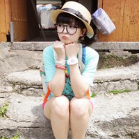 �����ȷ����ĺ���Ů������ͷ��