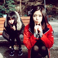 �����ȷ����ĺ���Ů������ͷ��