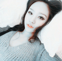 ����Ů��ͷ����Ϯ ����һ�㰢��ɫ��ζ��