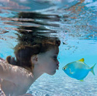 ��ˮ���赸��Ψ��Ů��ͷ�� �ʺ����ռ�ͷ��