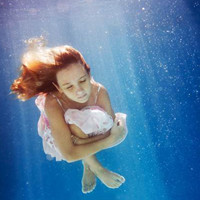 ��ˮ���赸��Ψ��Ů��ͷ�� �ʺ����ռ�ͷ��