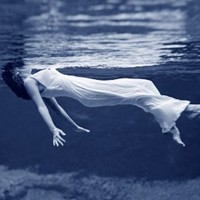 ��ˮ���赸��Ψ��Ů��ͷ�� �ʺ����ռ�ͷ��