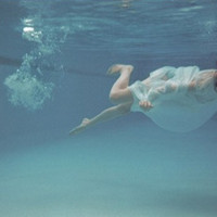 ��ˮ���赸��Ψ��Ů��ͷ�� �ʺ����ռ�ͷ��