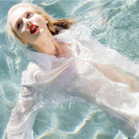 ��ˮ���赸��Ψ��Ů��ͷ�� �ʺ����ռ�ͷ��