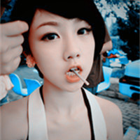 ���ַ���СŮ��ͷ�� ���һ��ֻ����