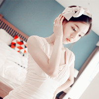 ���ַ���СŮ��ͷ�� ���һ��ֻ����