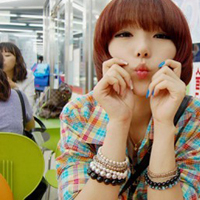 һ��СС�Ը� ����С���Ե�Ů��ͷ��